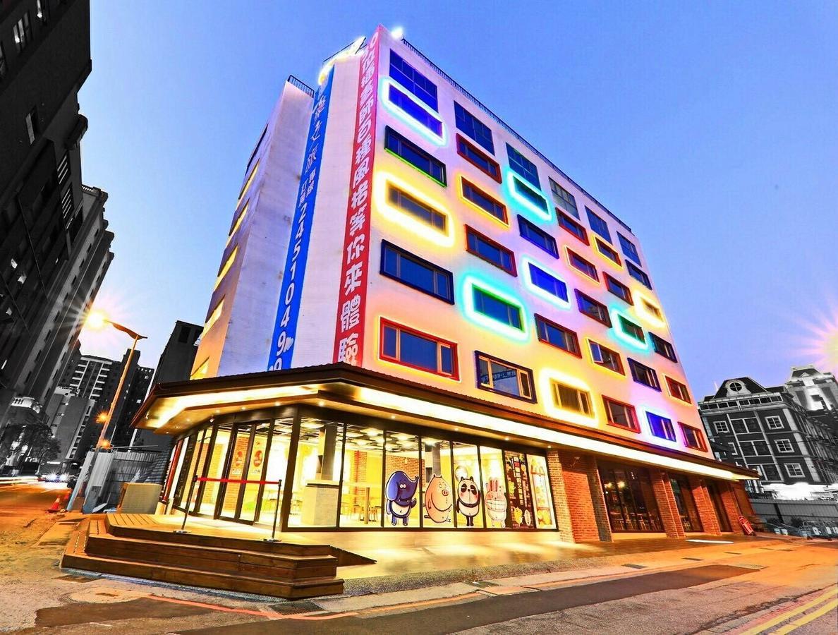 Whoops Hotel Тайчжун Екстер'єр фото